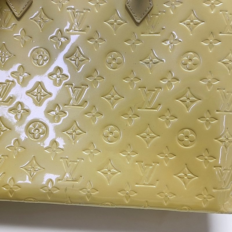 LOUIS VUITTON WILSHIRE黃色漆皮老花壓紋手提包金色五金-7