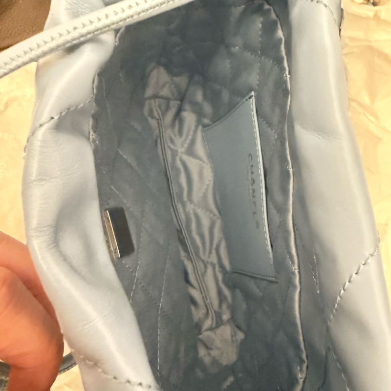 Chanel 香奈兒 Chanel Mini 22 Baby Blue 天藍配銀鏈-13