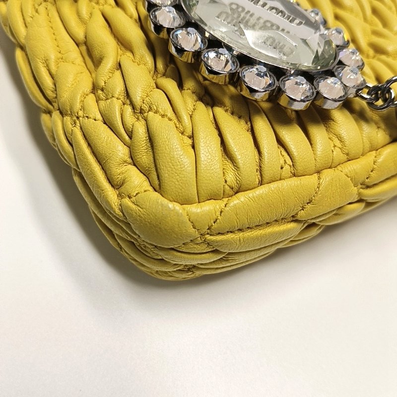 Miu Miu Crystal黃色羊皮絎縫鑲嵌單肩包斜挎包手提包銀色五金2條可拆卸肩帶-11