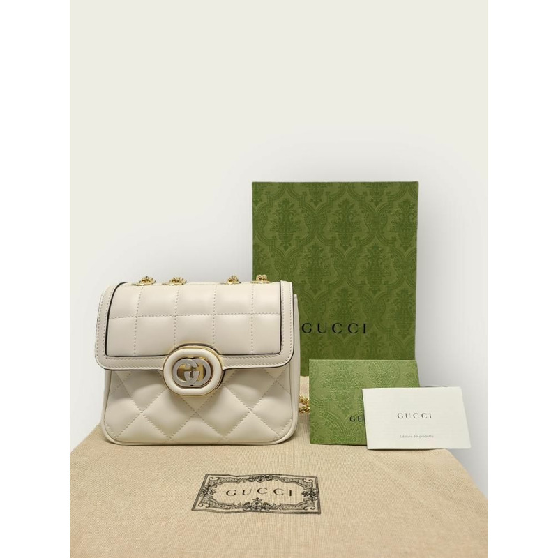 【包稅】GUCCI 白色絎縫皮革互扣式 G 字裝飾迷你單肩包-6