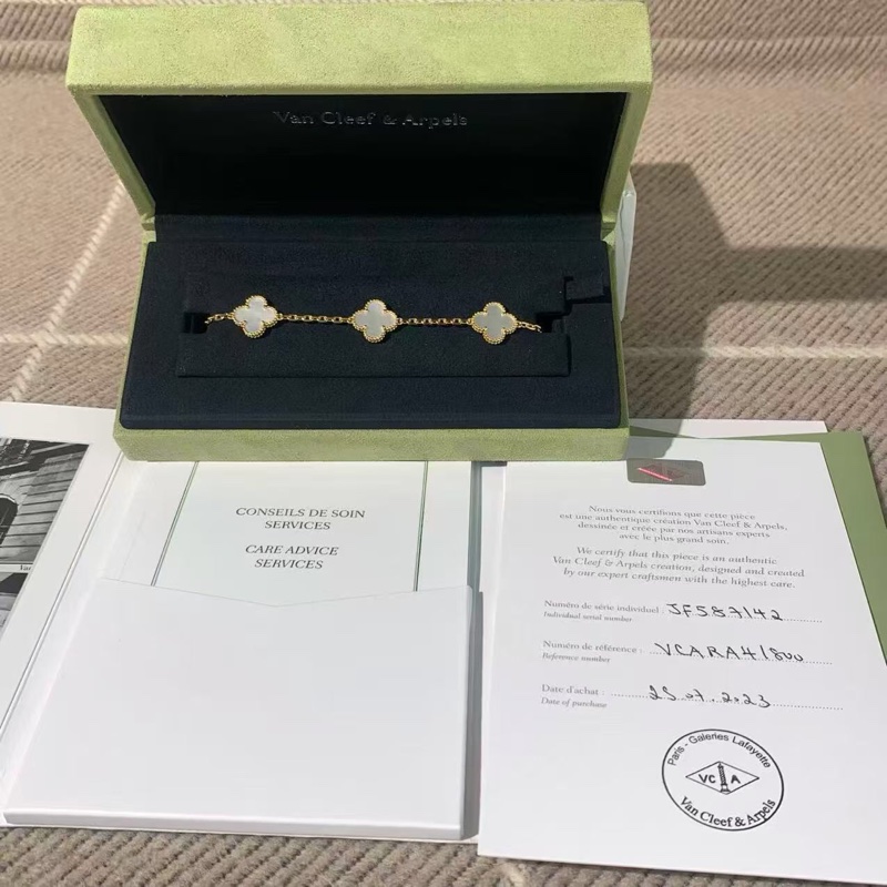 Vca 梵克雅寶Vintage Alhambra五花白貝母手鍊 ，2023購入-0