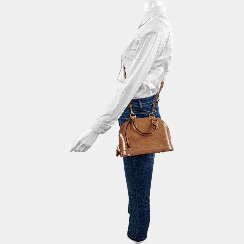 LOUIS VUITTON ALMA BB 棕色漆皮壓紋貝殼包單肩包手提包斜挎包金色五金可拆卸肩帶-1