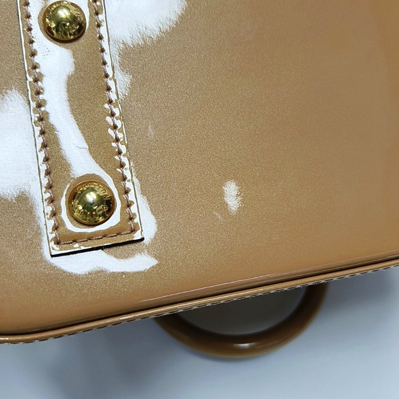 LOUIS VUITTON ALMA BB 棕色漆皮壓紋貝殼包單肩包手提包斜挎包金色五金可拆卸肩帶-10