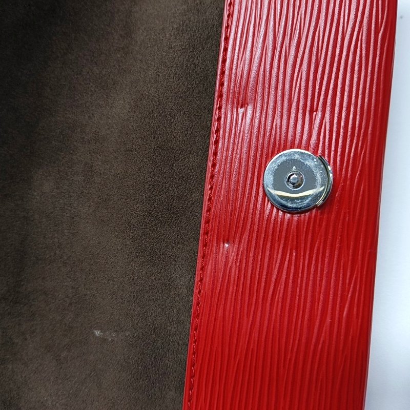 LOUIS VUITTON CLUNY中號紅色EPI牛皮水波紋壓紋克魯尼單肩包手提包斜挎包銀色五金-10