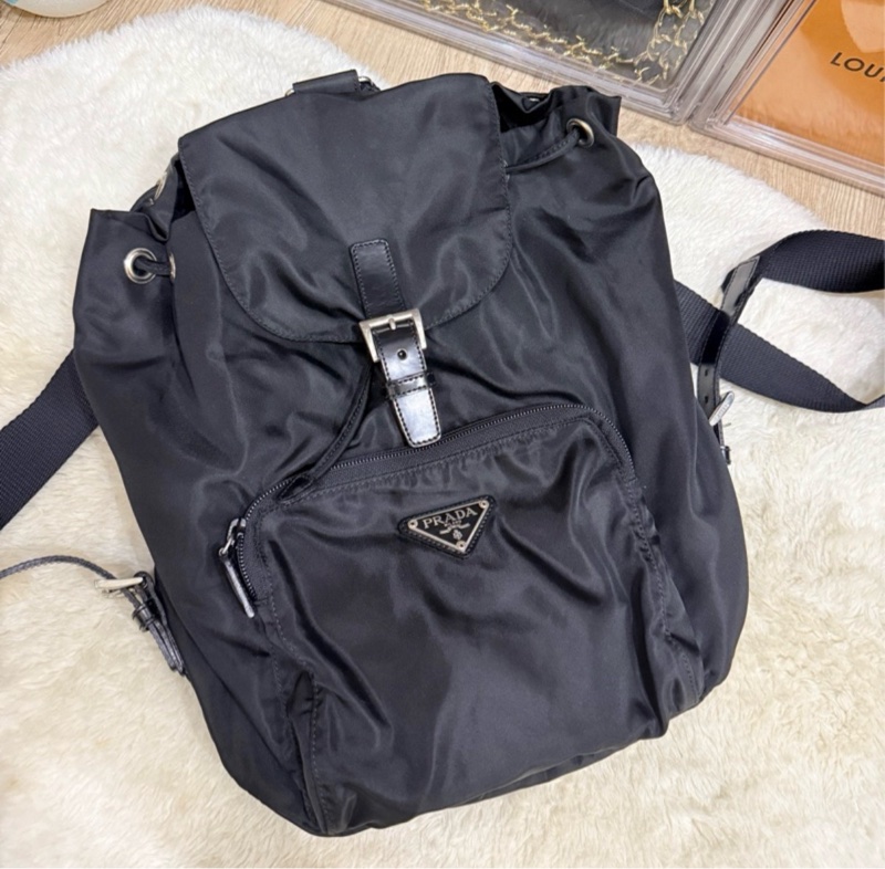 88新✨磁扣款🎖️出名好用的Prada經典 耐磨 超好裝 降落傘布 後背包  就是主打一個好看又好用🤷-10