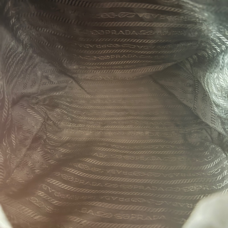 88新✨磁扣款🎖️出名好用的Prada經典 耐磨 超好裝 降落傘布 後背包  就是主打一個好看又好用🤷-19