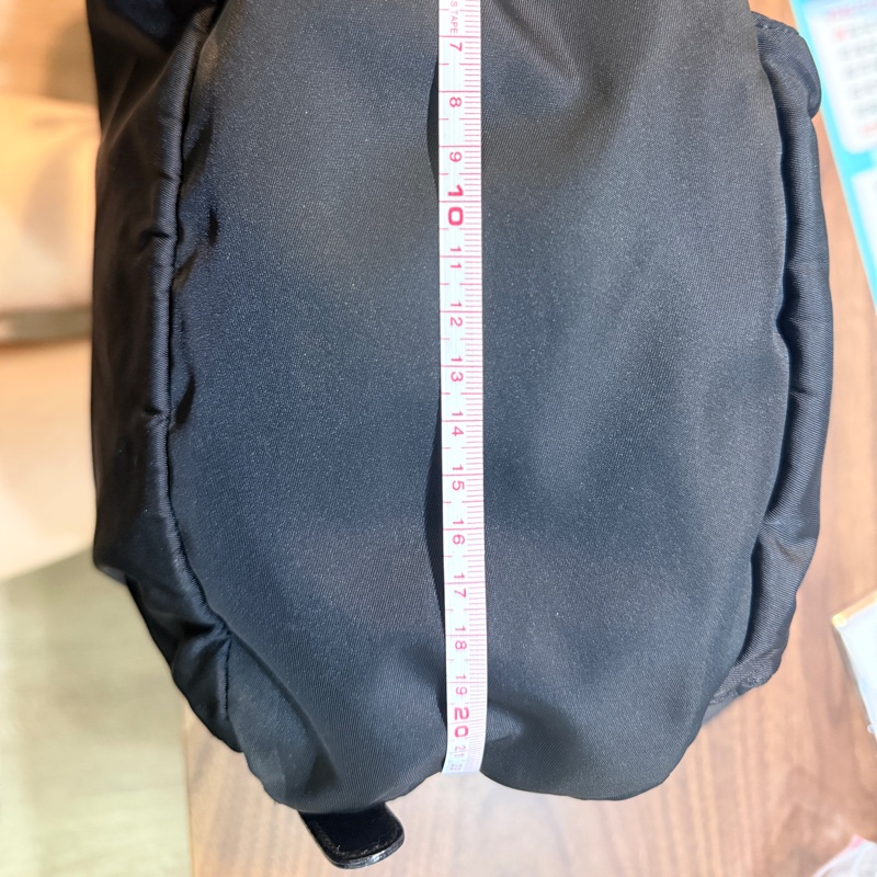 88新✨磁扣款🎖️出名好用的Prada經典 耐磨 超好裝 降落傘布 後背包  就是主打一個好看又好用🤷-33