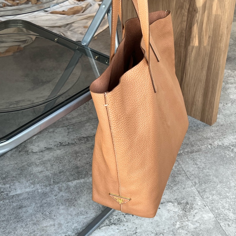 Prada 咖啡色托特包 鹿皮（少見的皮革款）-2