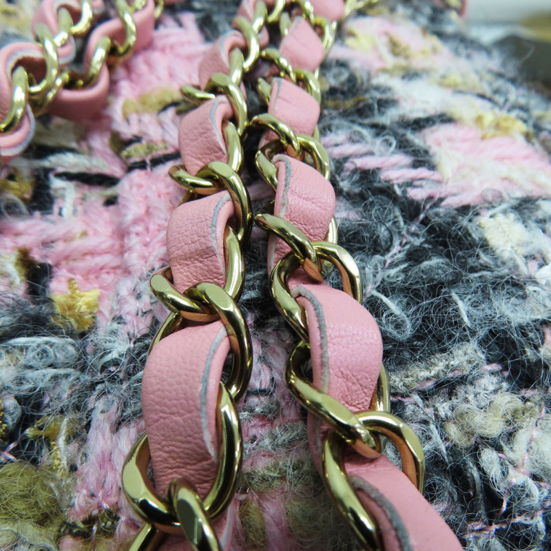 粉色 毛呢 Classic Flap 鍊帶肩背包 金扣【CHANEL 香奈兒】 A69900-14