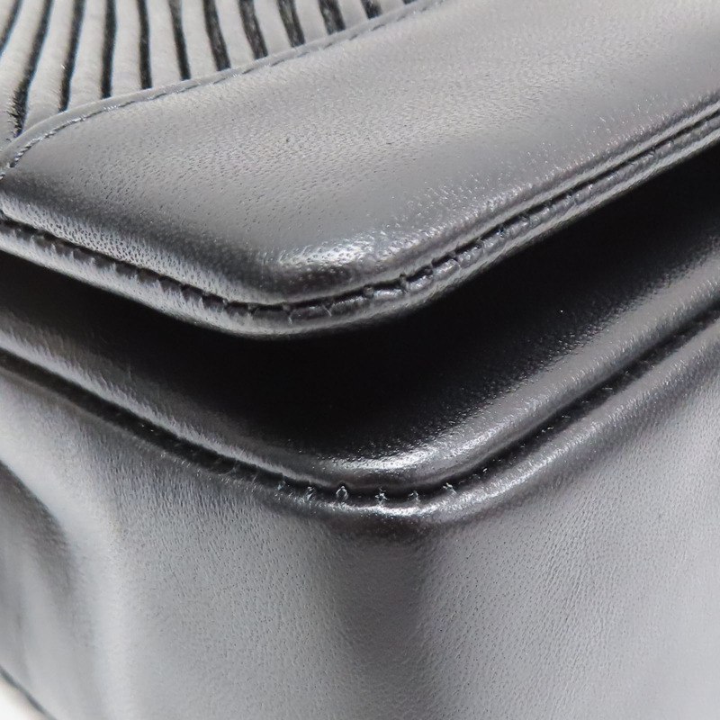 黑色 斜紋羊皮 鍊帶肩背包 金扣【CHANEL 香奈兒】-12