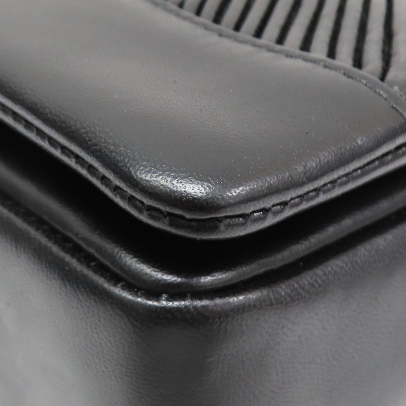 黑色 斜紋羊皮 鍊帶肩背包 金扣【CHANEL 香奈兒】-13