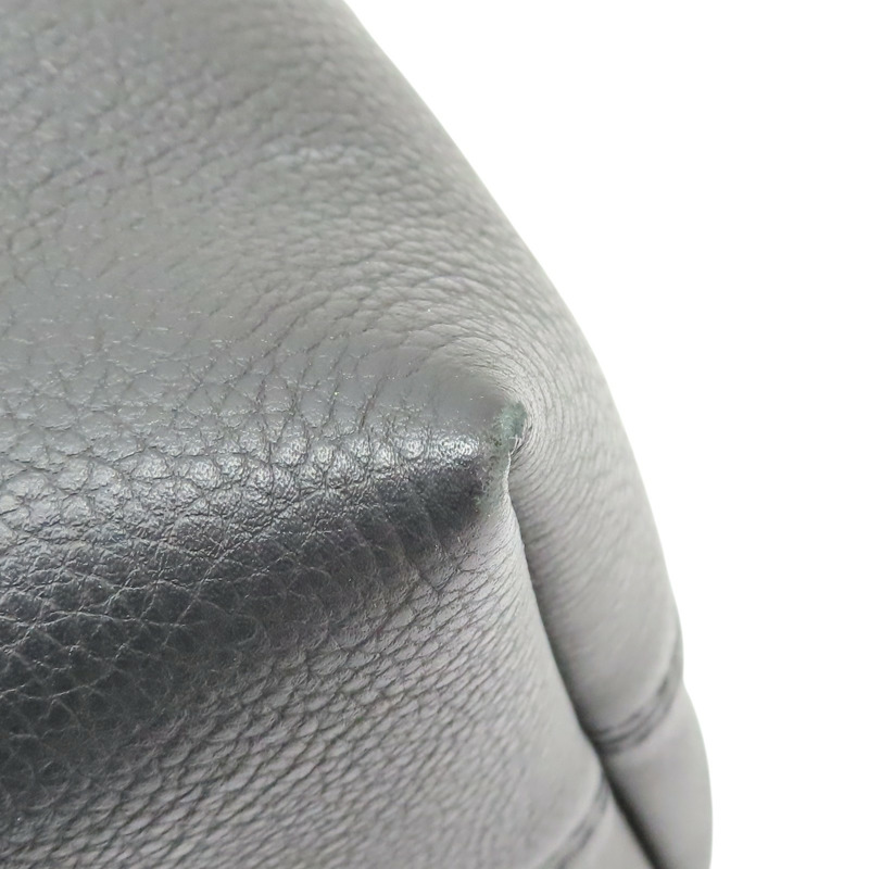 黑色 Low Key Hobo MM 肩背包【LOUIS VUITTON LV 路易威登】 M24856-10