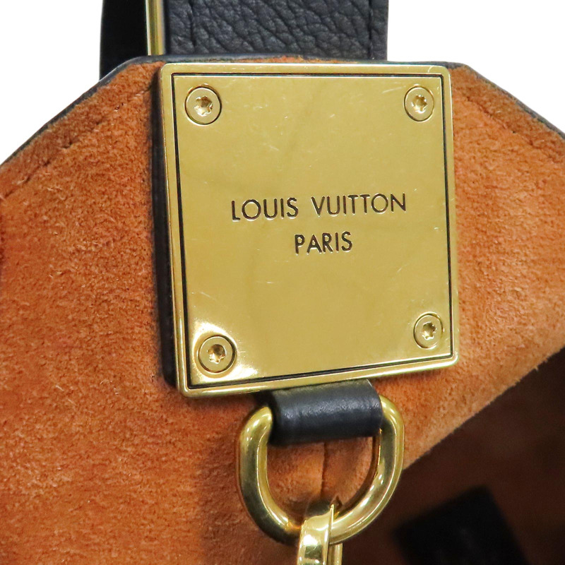 黑色 Low Key Hobo MM 肩背包【LOUIS VUITTON LV 路易威登】 M24856-13