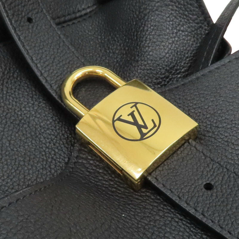 黑色 Low Key Hobo MM 肩背包【LOUIS VUITTON LV 路易威登】 M24856-14