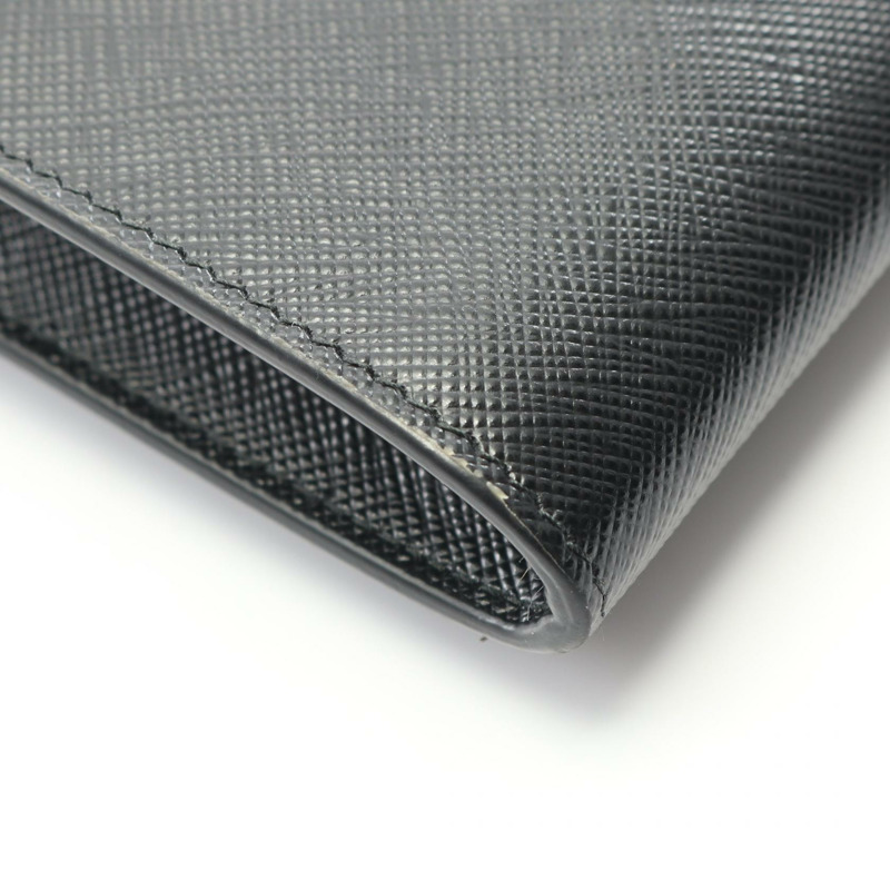 PRADA 三角形 Logo 鏈條手機包 1BP050 Saffiano 皮革 黑色-5