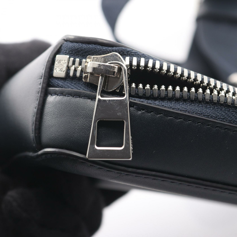 LOEWE 直式斜背包單肩包 C565S59X01 皮革海軍藍 二手 男士-5