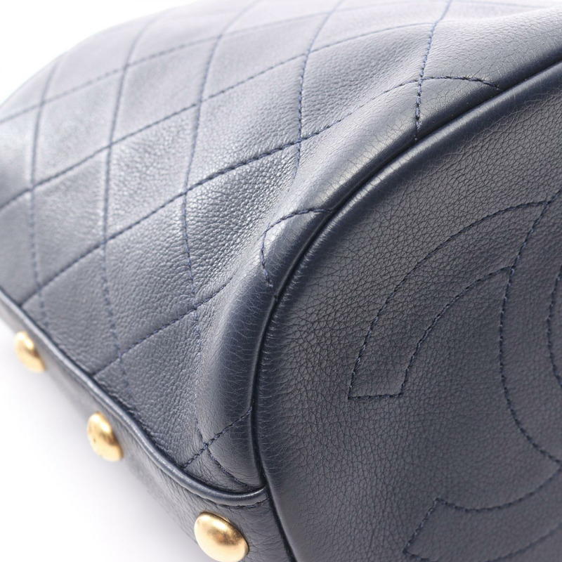 香奈兒 Matelasse 小號水桶包，皮革面料，海軍藍，金色五金-6