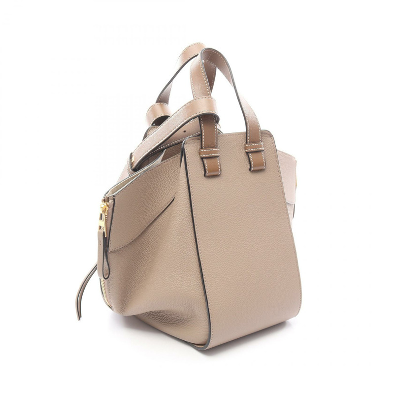 LOEWE HAMMOCK 小號肩斜背包，皮革材質，米色/棕色，二手女款-1