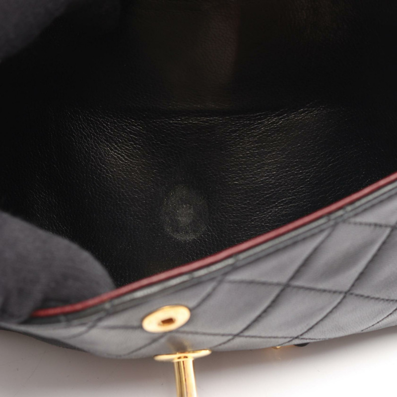 香奈兒 (CHANEL) Matelasse W 翻蓋單肩包，羊皮材質，黑色，二手，女士款，金色五金-8