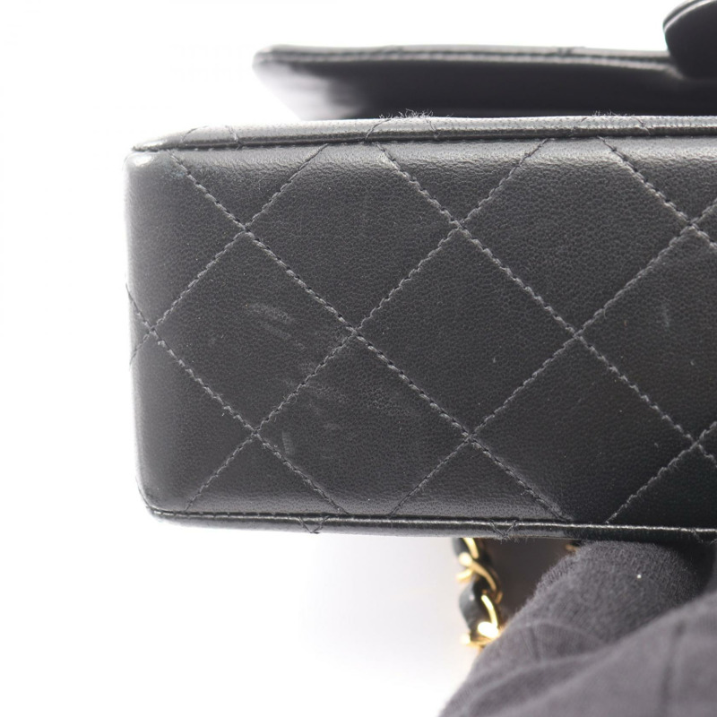 香奈兒 (CHANEL) Matelasse W 翻蓋單肩包，羊皮材質，黑色，二手，女士款，金色五金-12