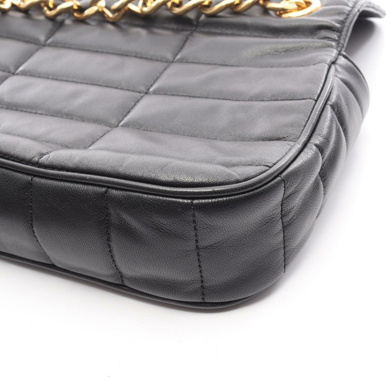 CELINE Monochrome 鏈條單肩包，黑色皮革，二手，女士，金色五金配件，帶品牌標誌-6