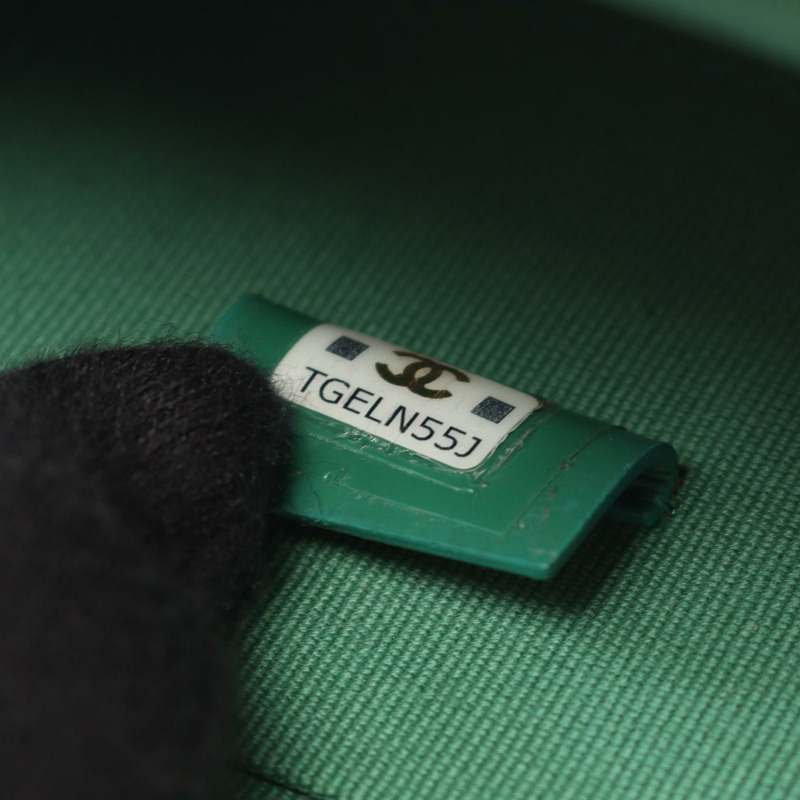 香奈兒 (CHANEL) Matelasse 鏈條肩挎包/錢包，WOC 皮革，綠色，金色五金，二手-4