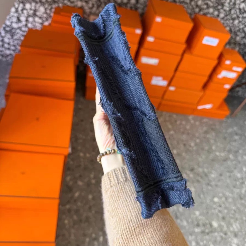 Dior mini tote 迷彩刺繡-2