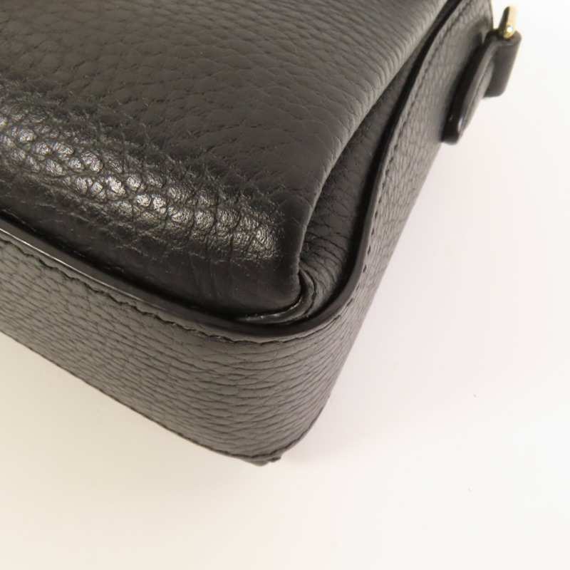 GUCCI 牛皮皮革Interlocking G Chain Mini Bag金扣肩背袋-14