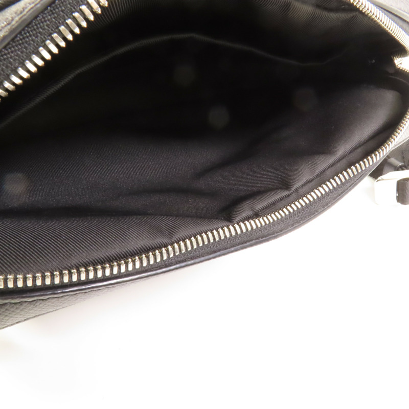 LOUIS VUITTON Monogram Eclipse/Taiga Outdoor Messenger銀扣肩背袋-7