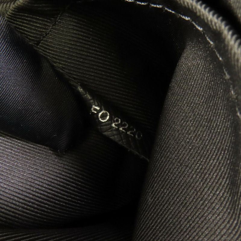 LOUIS VUITTON Monogram Eclipse/Taiga Outdoor Messenger銀扣肩背袋-9