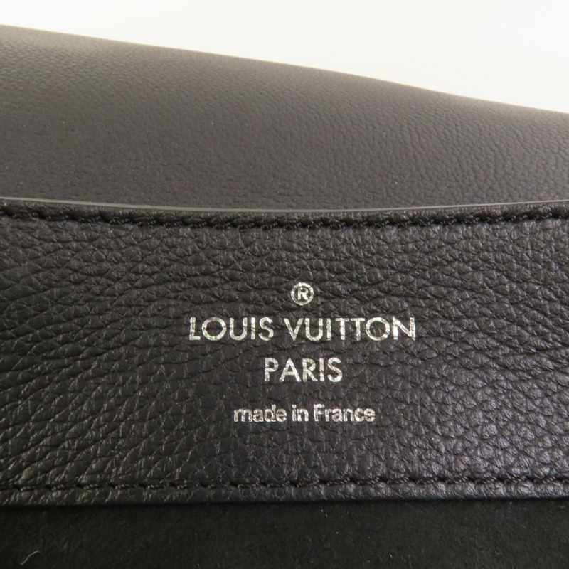 LOUIS VUITTON 牛皮皮革Lock Me Backpack銀扣背包-8