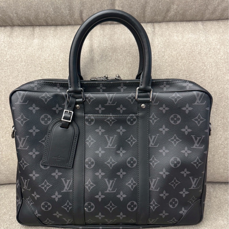 LV新款黑老花公事包-0