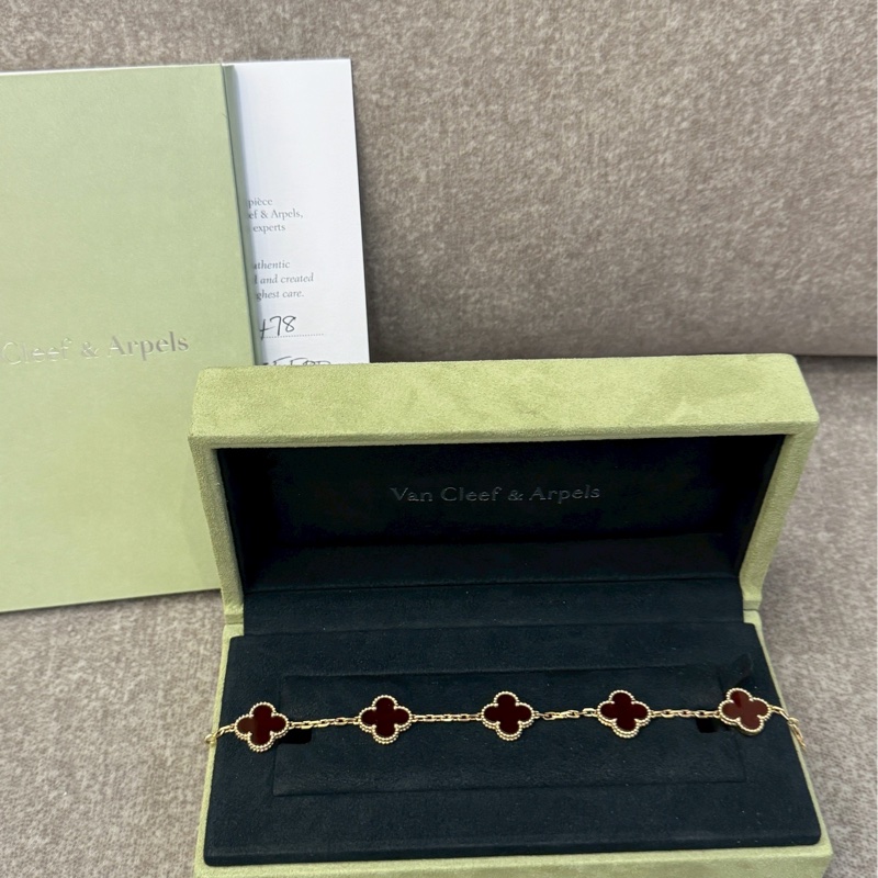 VCA紅色五花手鍊-4