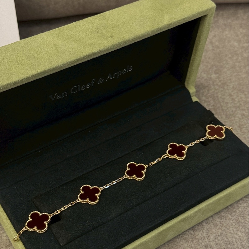 VCA紅色五花手鍊-5