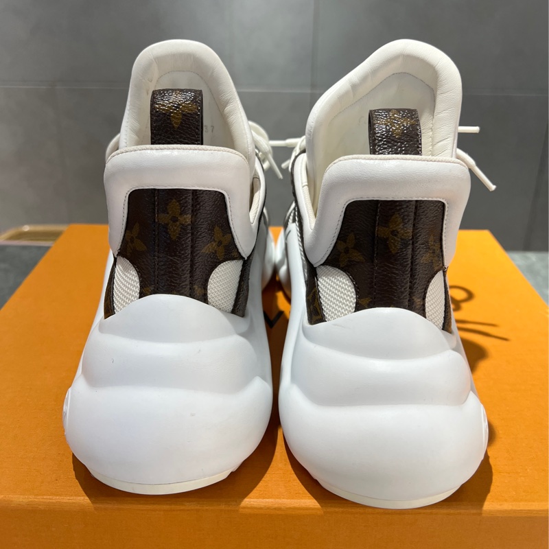 LV Archlight 厚底運動鞋37號-6