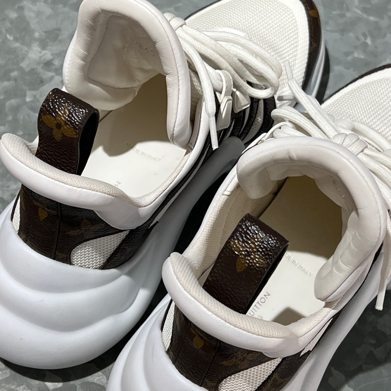 LV Archlight 厚底運動鞋37號-7