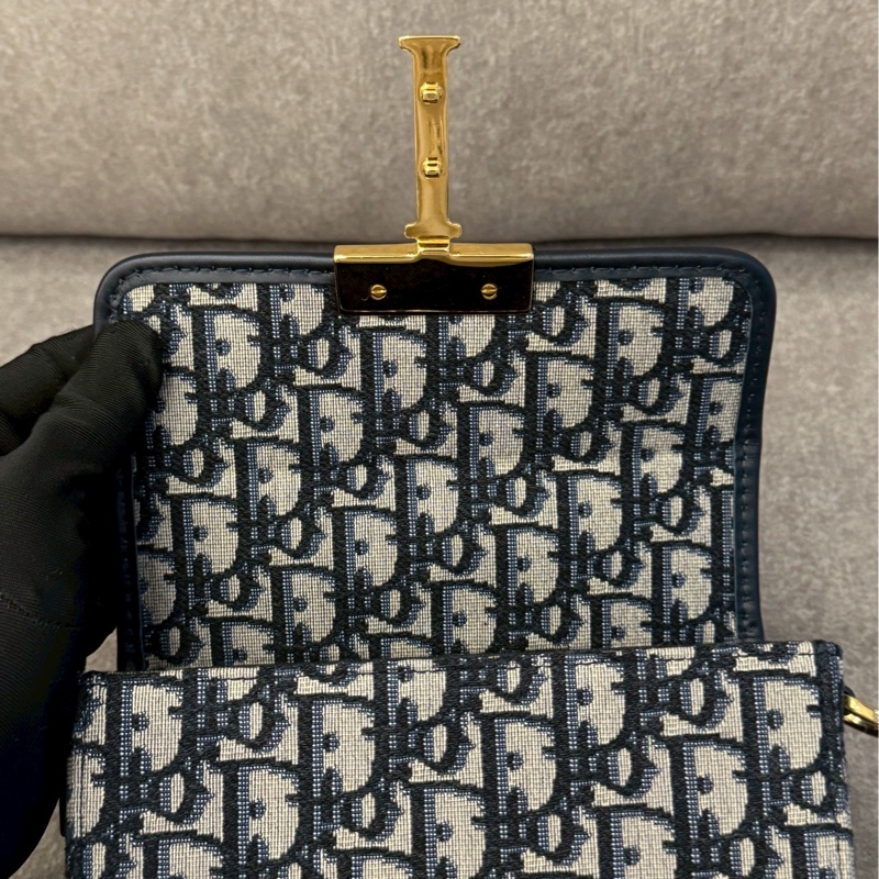 DIOR蒙田box mini-5