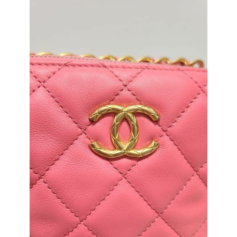 【包稅】CHANEL 粉紅保齡球小牛皮迷你斜背包-3