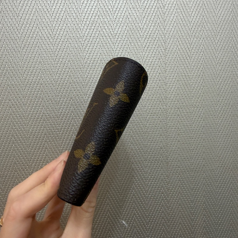 LV 原花對開短夾M60895-3