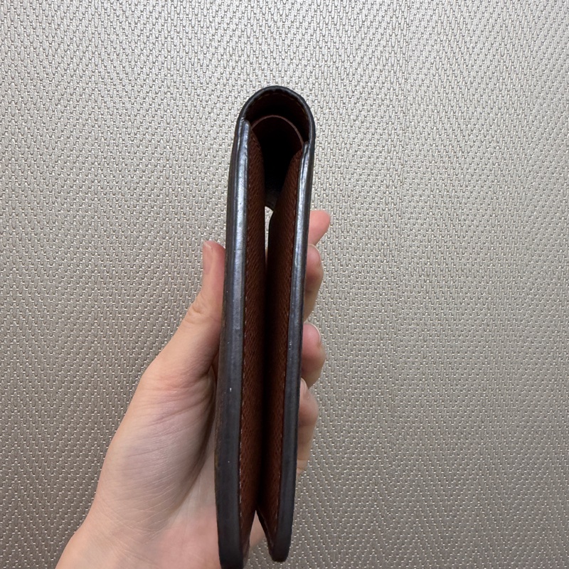 LV 原花對開短夾M60895-6