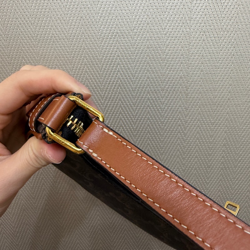 Celine PVC咖牛皮AVA Triomphe mini 手提包-7