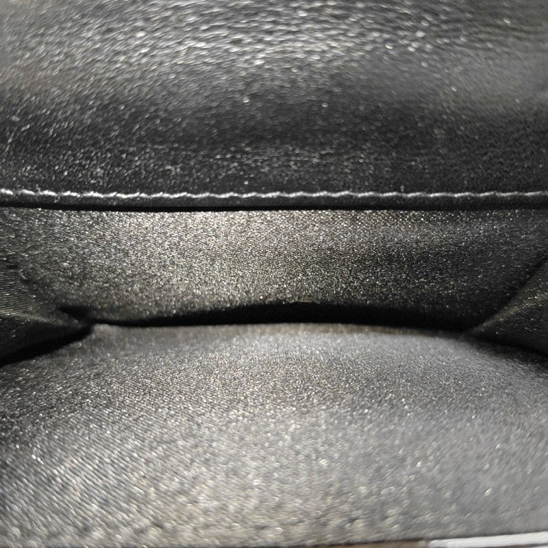 CHANEL黑色漆皮壓紋山茶花錢包銀色五金15開-6