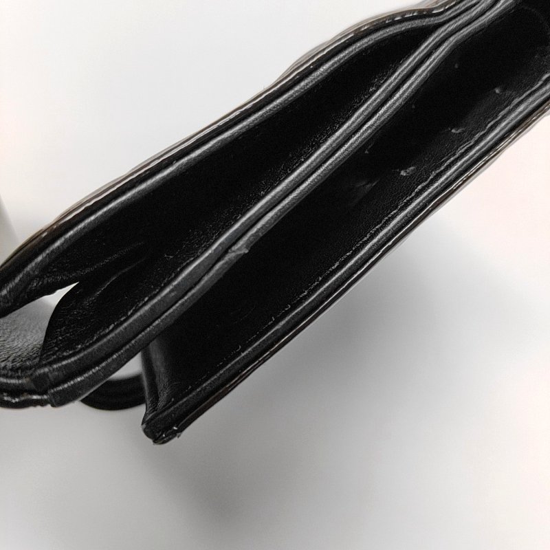 CHANEL黑色漆皮壓紋山茶花錢包銀色五金15開-12