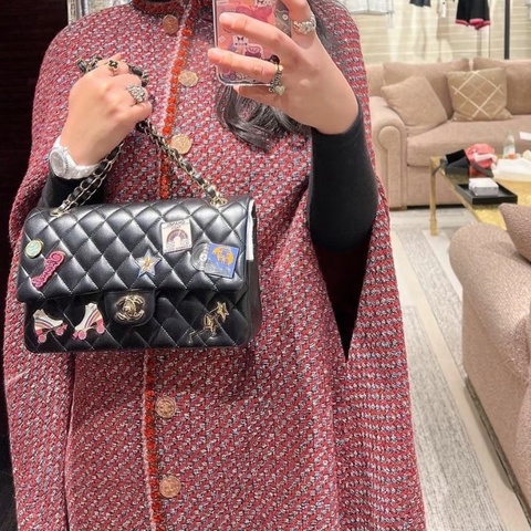 Chanel 限定徽章款CF中號芯片款25*15*6.5 99新配件塵袋