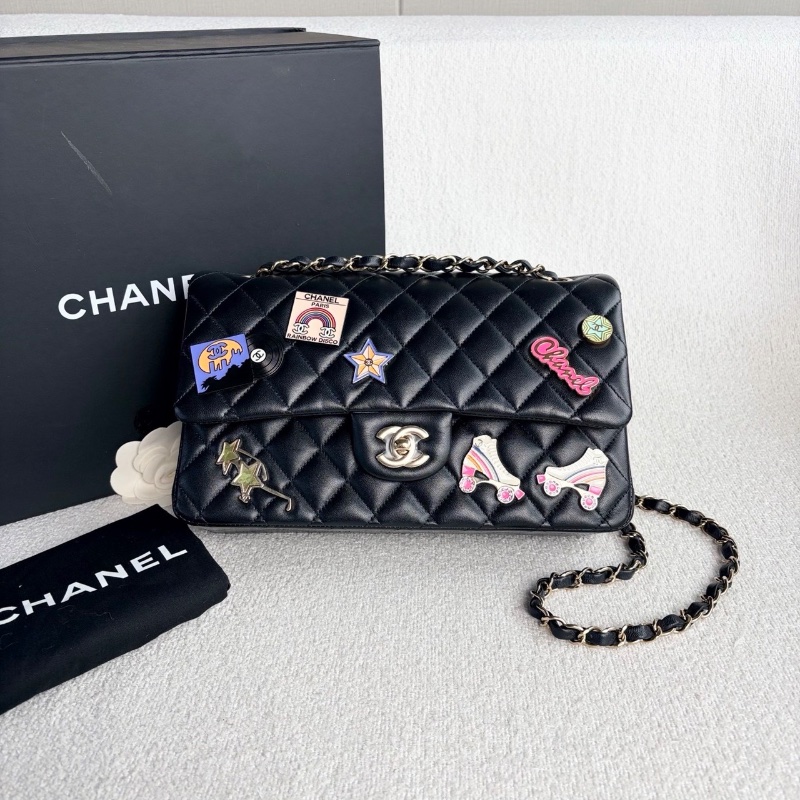 Chanel 限定徽章款CF中號芯片款25*15*6.5 99新配件塵袋-1