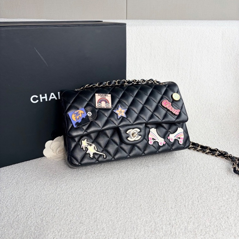 Chanel 限定徽章款CF中號芯片款25*15*6.5 99新配件塵袋-5