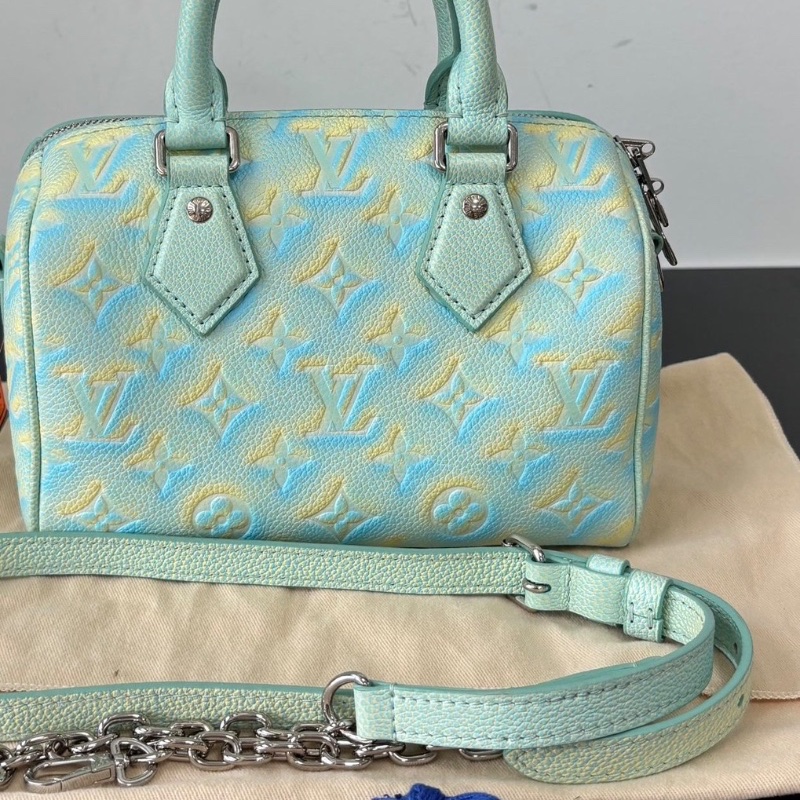 LV Speedy 20炫彩綠色手提肩背斜背20*15 *12 全新閒置配件塵袋鑰匙鎖-1