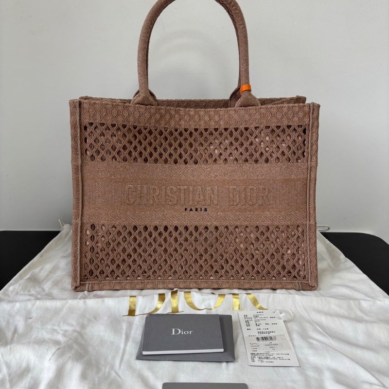Dior Book Tote 裸色鏤空手提包37*27.5 *16.5 99新配件保卡塵袋-1