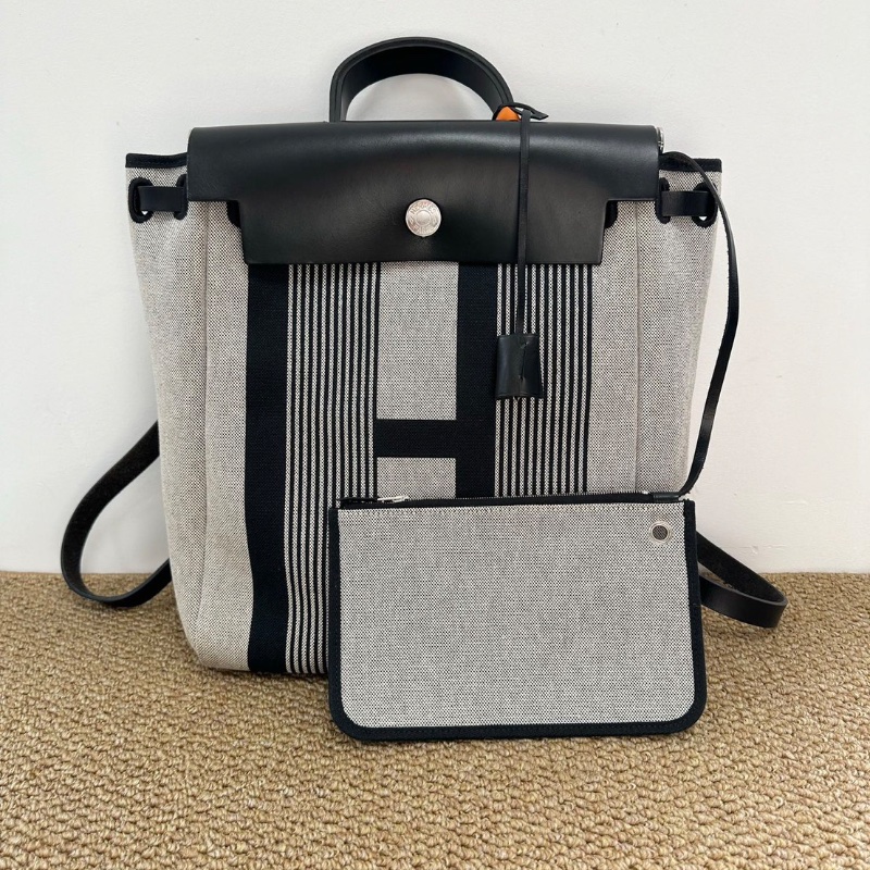 Hermes herbag竪版後背包黑灰色31*38*10 98新配件塵袋-1
