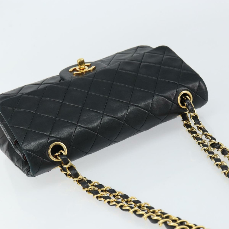 【日本直送】香奈兒 (CHANEL) 絎縫鏈條單肩包，羊皮材質，黑色，金色雙C標誌，貨號 145576AV-5